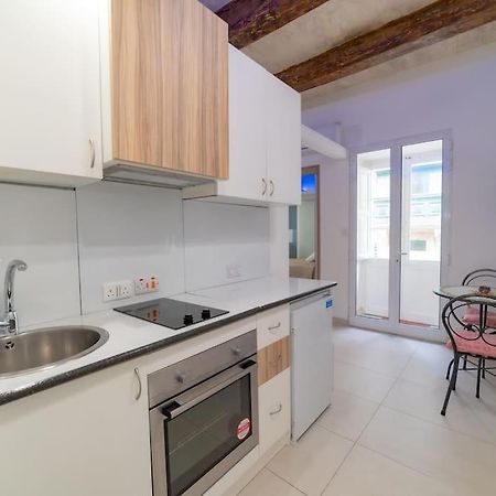 Apartamento Jbo- Joette'S Bliss Oasis La Valeta Exterior foto